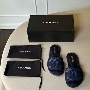 CHANEL slides